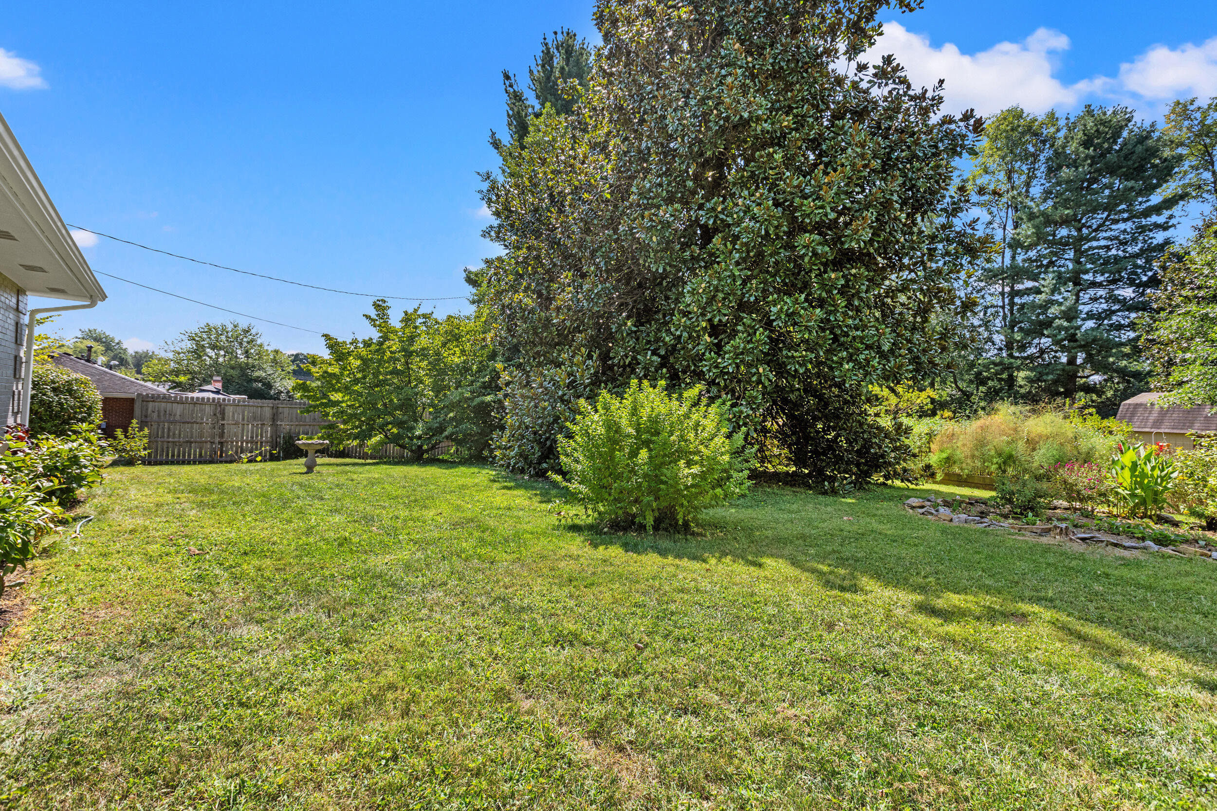 498 Westerfield Way Lexington, KY 40503 - Photo 25 of 28 IMG_3566