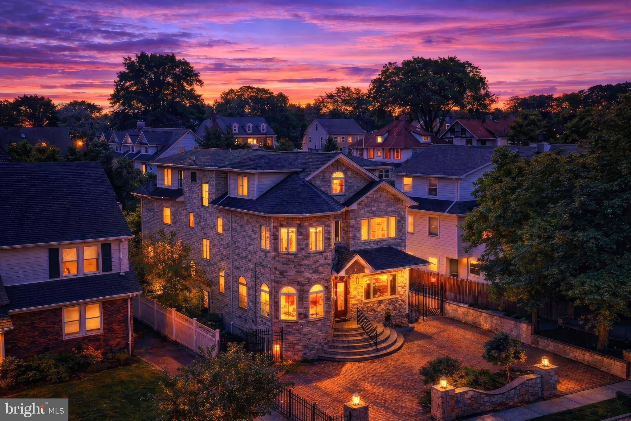 69 Summit Road Elizabeth, NJ 07208 - Photo 3 of 40
