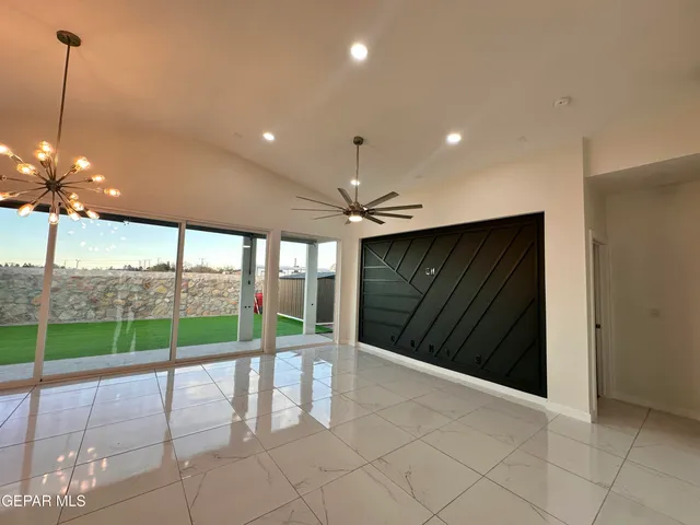 $290,000 | 457 Santiago Munos Street, Vinton, TX 79821