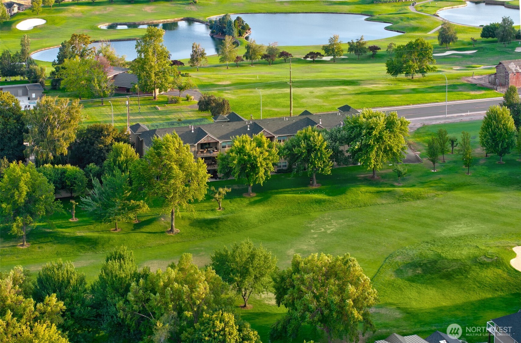 8905 Occidental Road, Unit 102A Yakima, WA 98903 - Photo 27 of 32