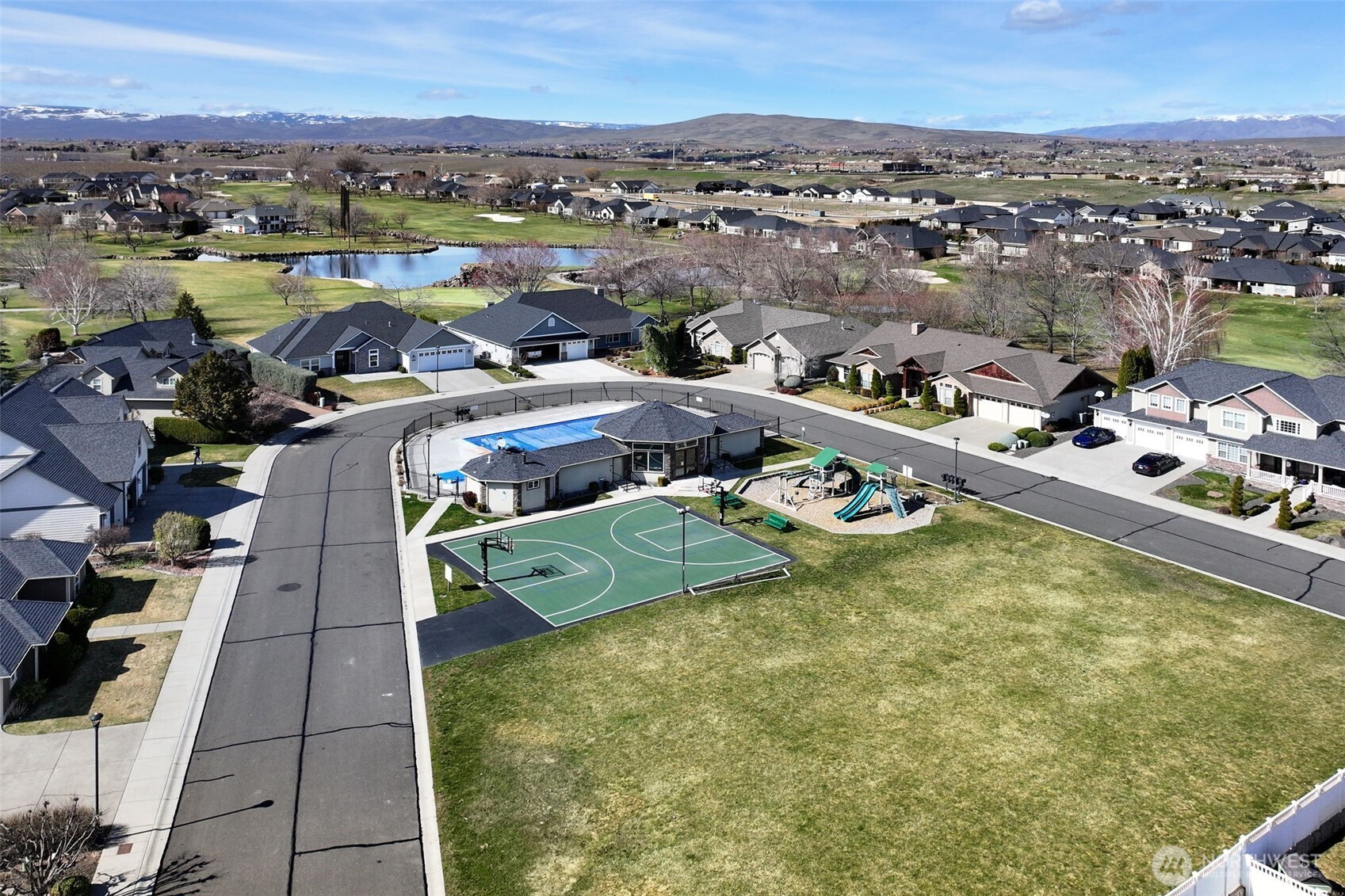 8905 Occidental Road, Unit 102A Yakima, WA 98903 - Photo 30 of 32