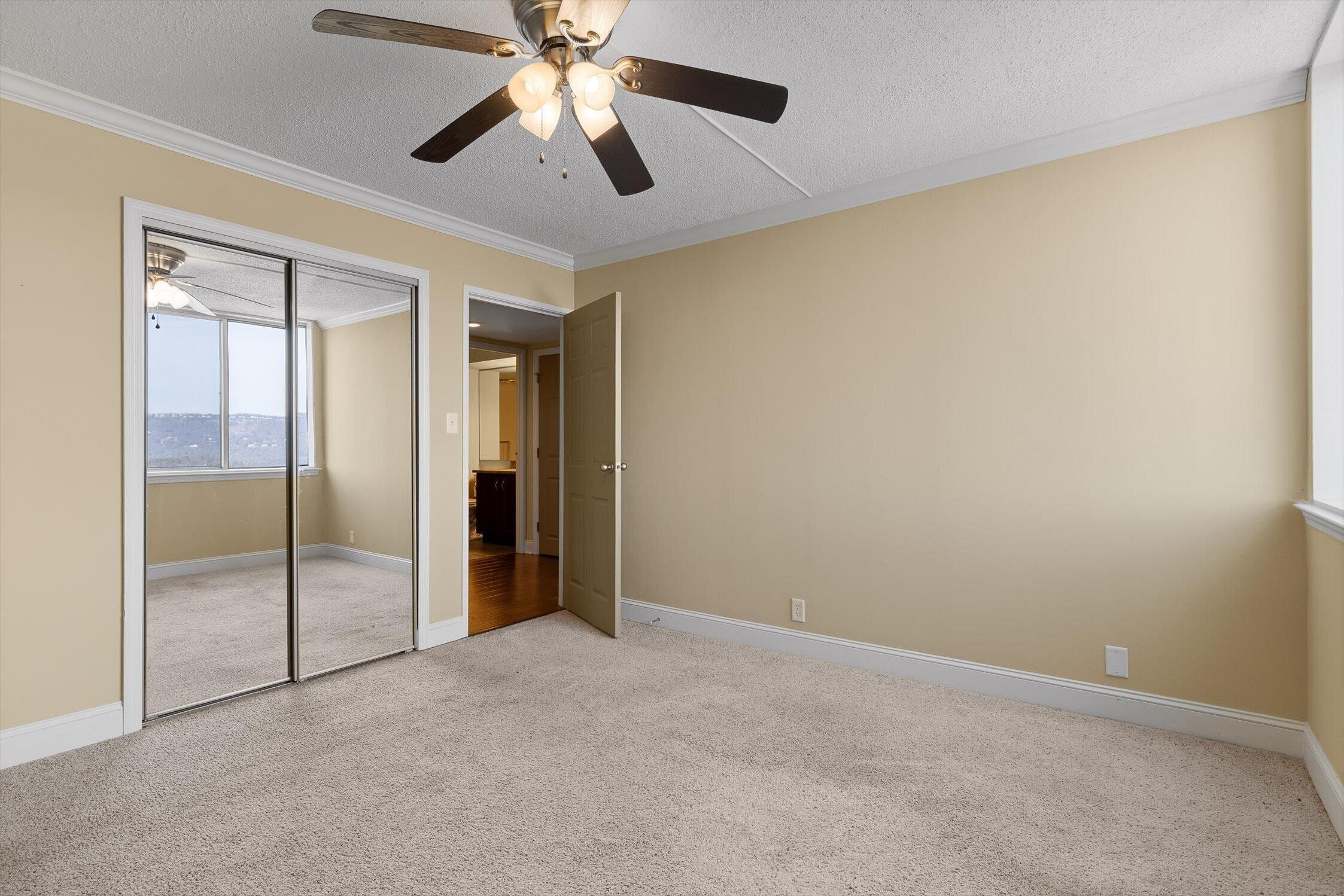 1131 Stringers Ridge Road, Unit 7C Chattanooga, TN 37405 - Photo 24 of 37 1131 Stringers Ridge Rd., #7C