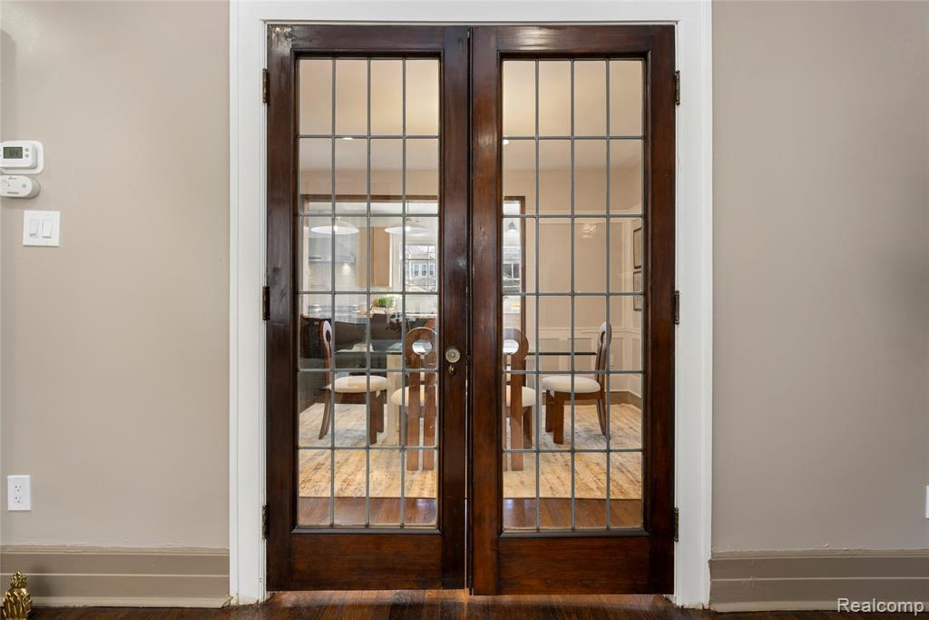 2295 Atkinson Street Detroit, MI 48206 - Photo 19 of 99 Gallery Image 19