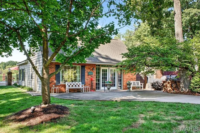 $1,900,000 | 115 Cobblestone Hill, O'Fallon, IL 62269