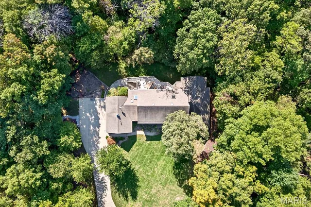$1,900,000 | 115 Cobblestone Hill, O'Fallon, IL 62269