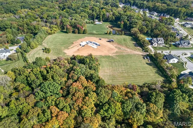 $1,900,000 | 115 Cobblestone Hill, O'Fallon, IL 62269