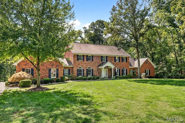 $1,900,000 | 115 Cobblestone Hill, O'Fallon, IL 62269