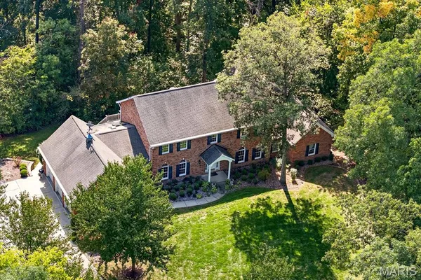 $1,900,000 | 115 Cobblestone Hill, O'Fallon, IL 62269