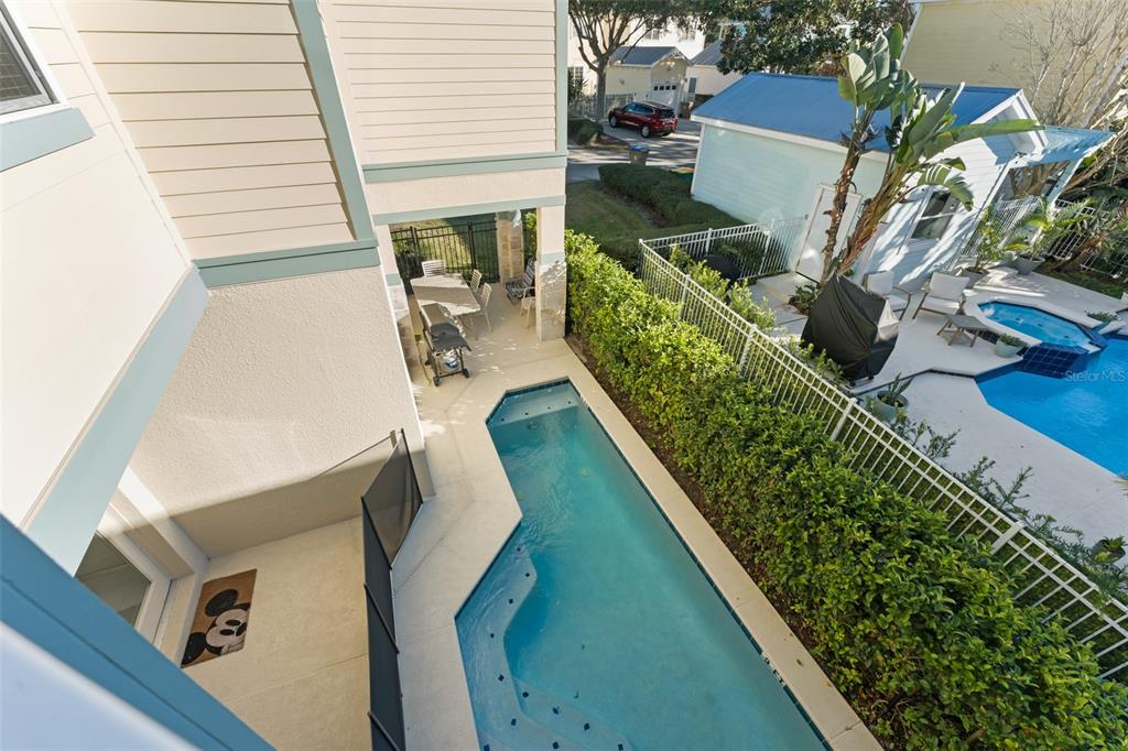 1531 Fairview Circle Reunion, FL 34747 - Photo 37 of 42 a view of balcony with furniture