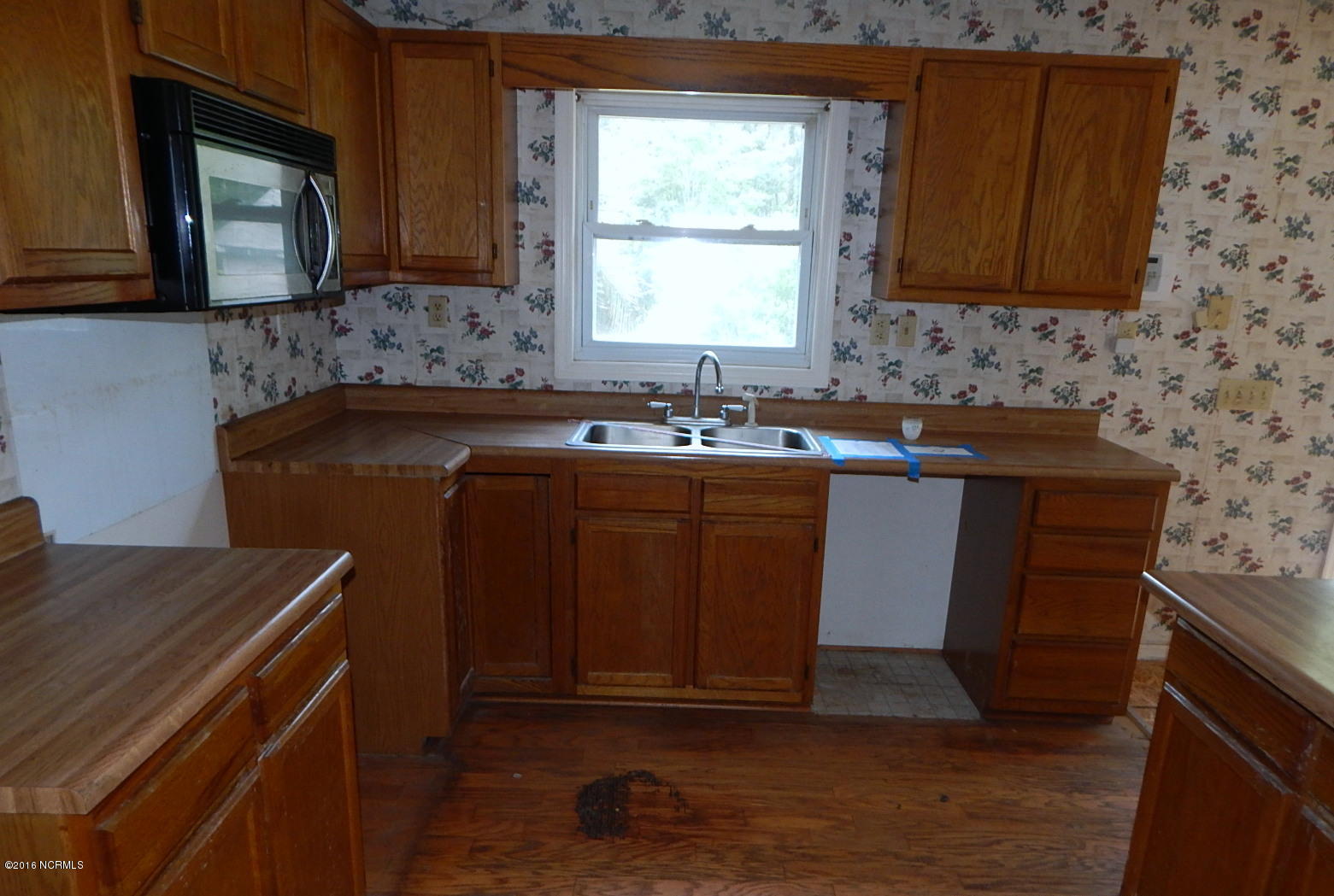 1Kitchen
