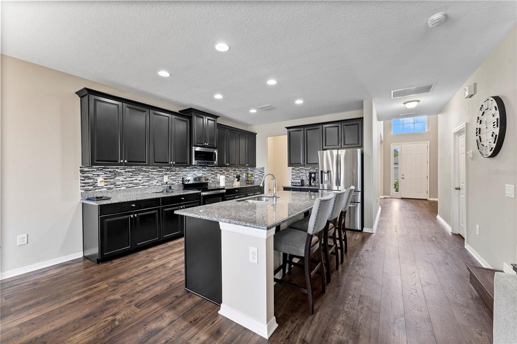 19065 Malinche Loop Spring Hill, FL 34610 - Photo 18 of 72