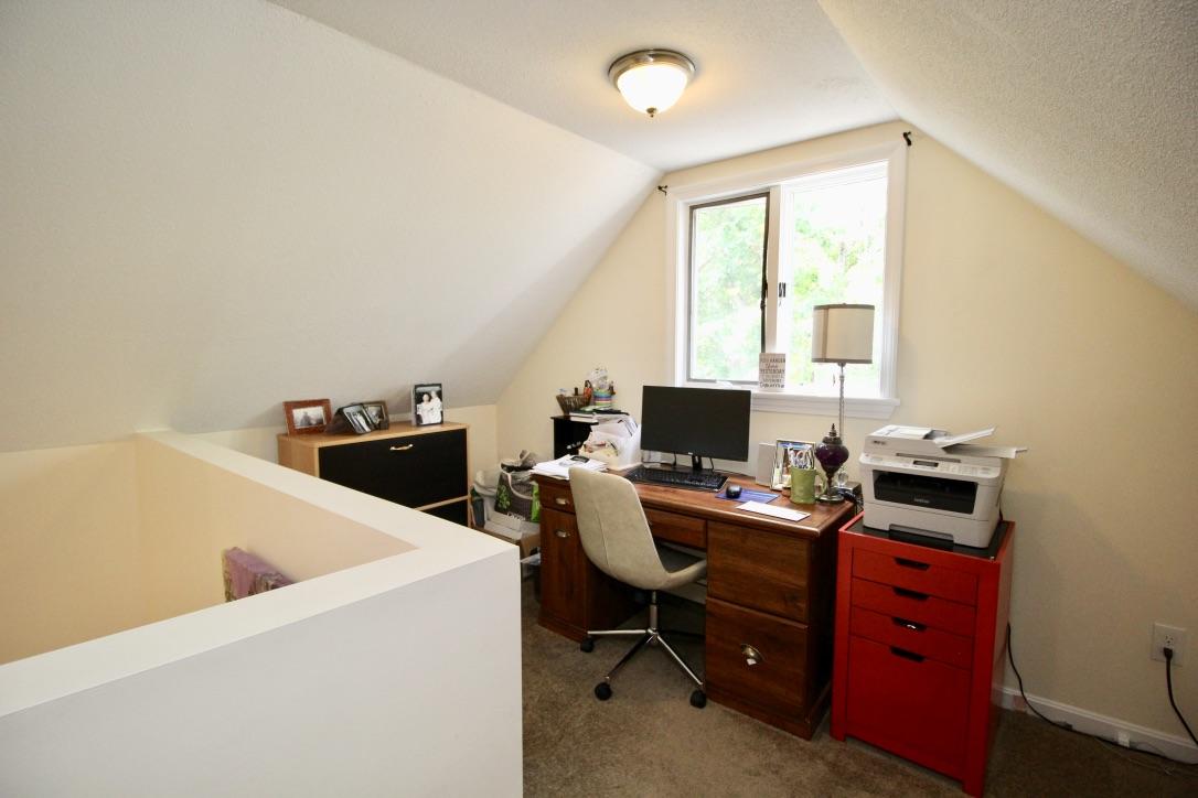 10 Lan Road Sandwich, MA 02563 - Photo 26 of 35 a view of a workspace with furniture