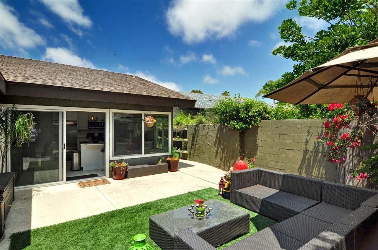 1919 Village Wood Road Encinitas, CA 92024 - Photo 9 of 23 Gallery Image 9
