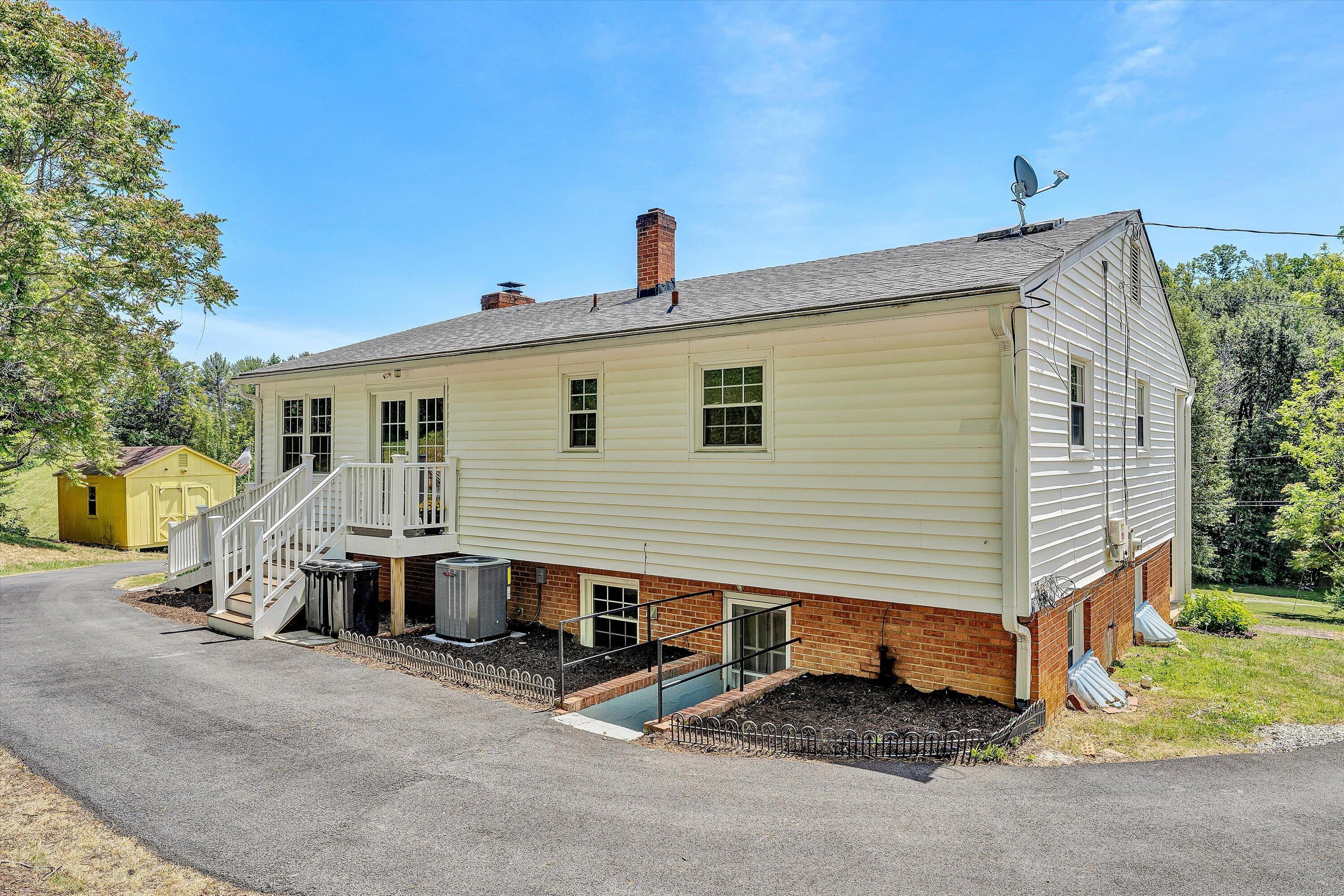133 Kelsey Way Fincastle, VA 24090 - Photo 36 of 58 a view of a house with a patio