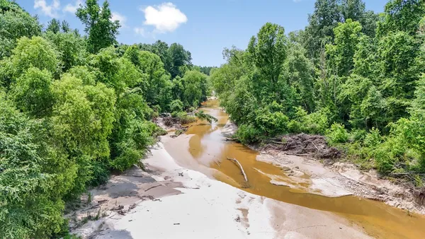 $1,350,000 | 2167 Garden City Road, Roxie, MS 39661