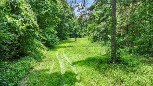 $1,350,000 | 2167 Garden City Road, Roxie, MS 39661