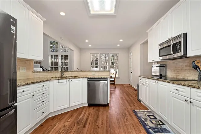 $700,000 | 7085 Burwick Lane, Cumming, GA 30040