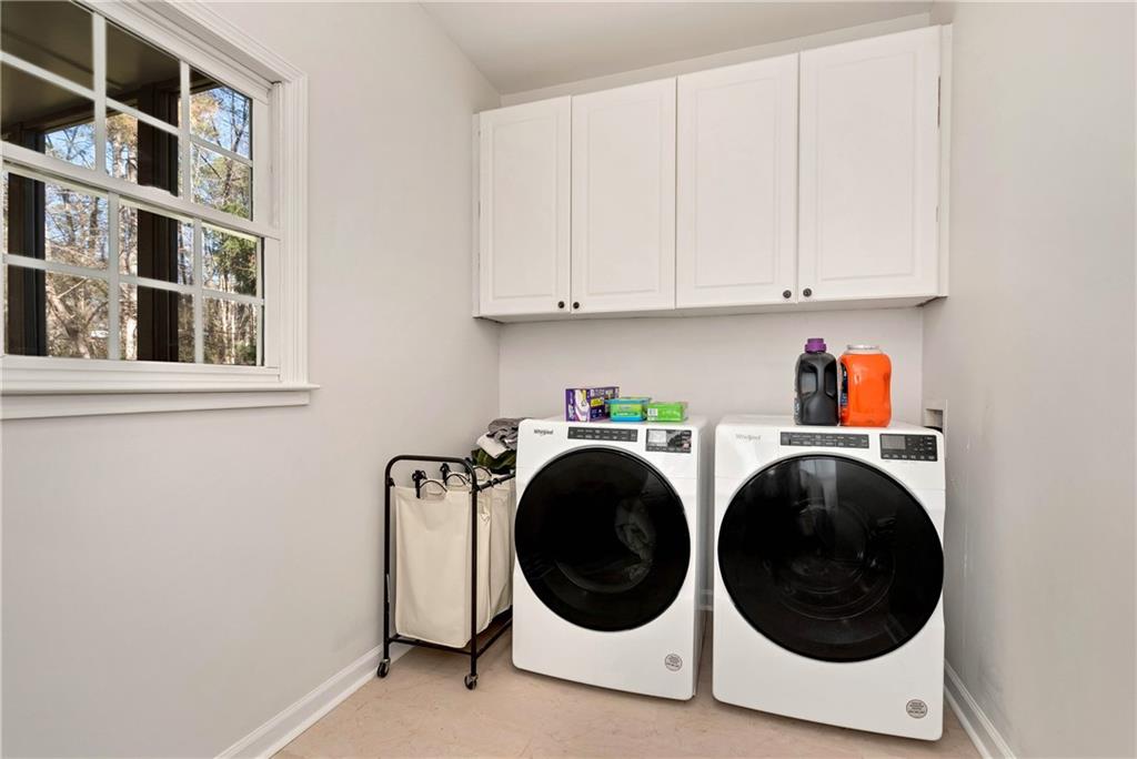 7085 Burwick Lane Cumming, GA 30040 - Photo 22 of 69