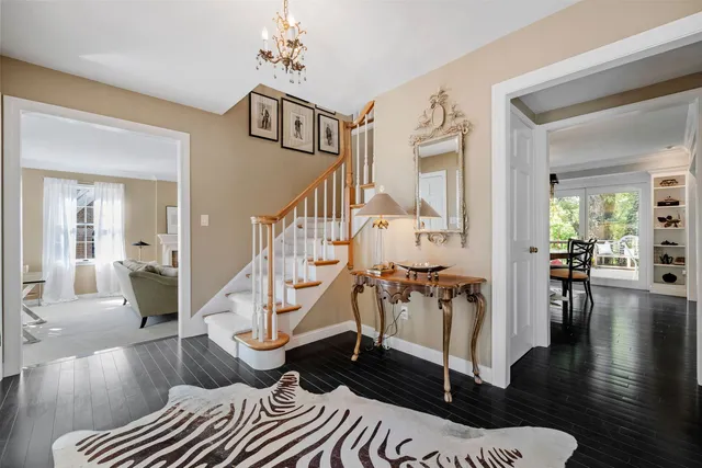 $615,000 | 728 Stonebridge Road, Frankfort, IL 60423