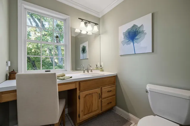 $615,000 | 728 Stonebridge Road, Frankfort, IL 60423