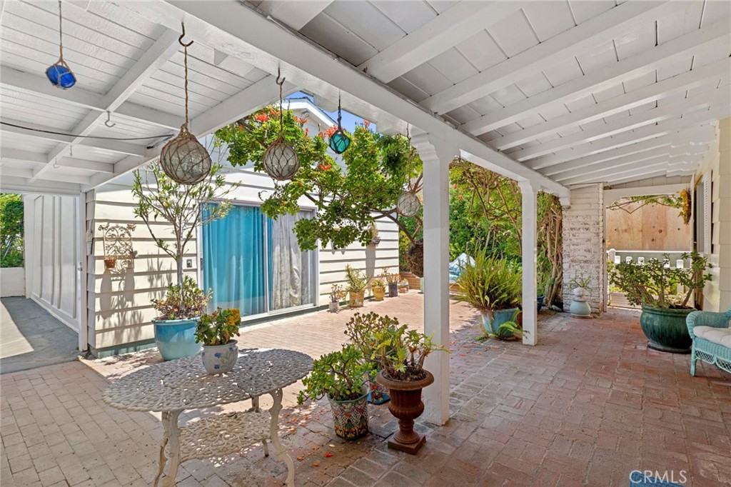 1665 Viking Road Laguna Beach, CA 92651 - Photo 35 of 37