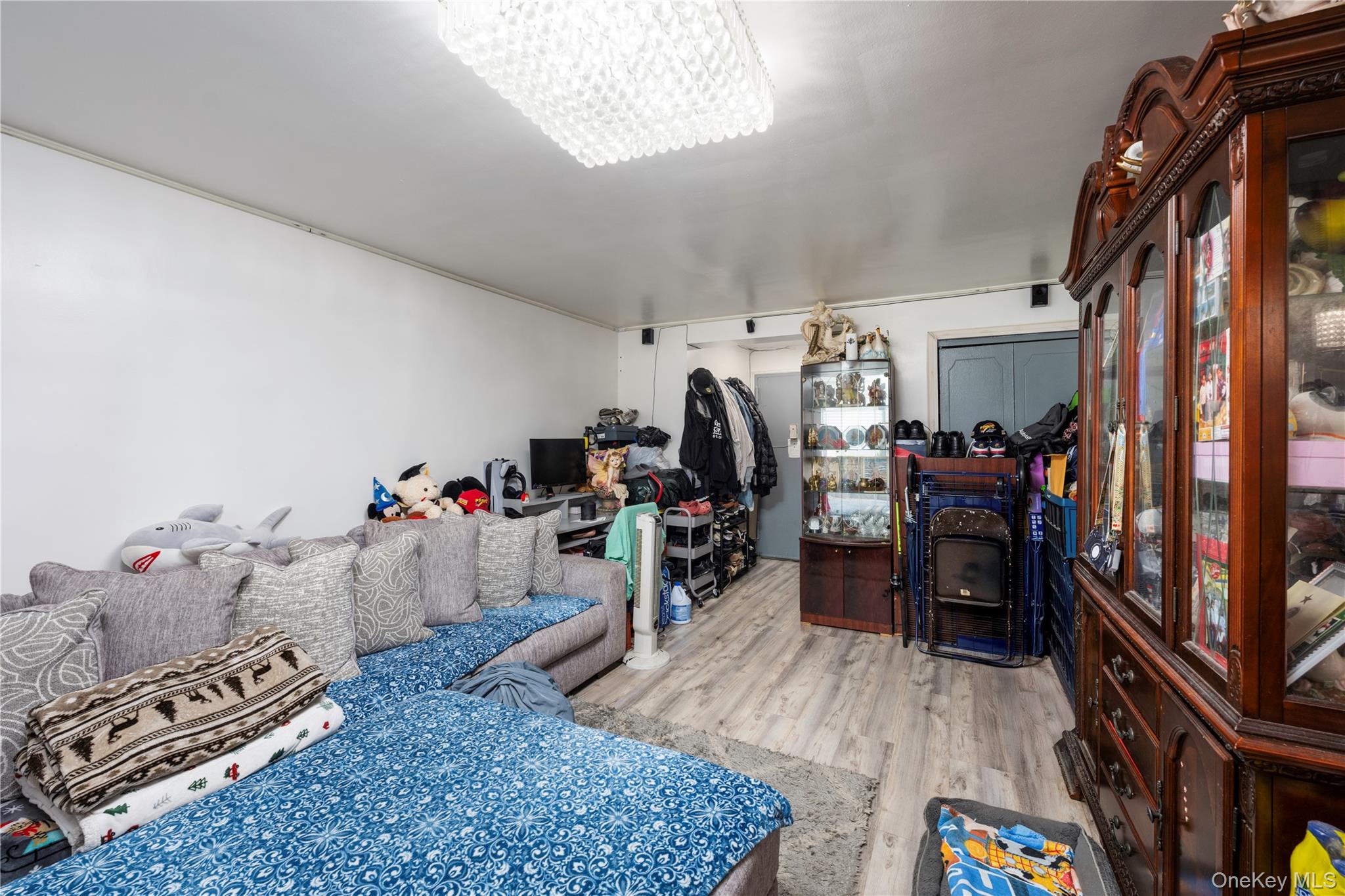 2661 Marion Avenue, Unit 5A Bronx, NY 10458 - Photo 2 of 10