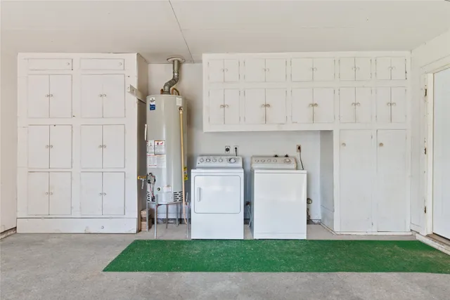 $1,950 | 5814 Viking Drive, Houston, TX 77092