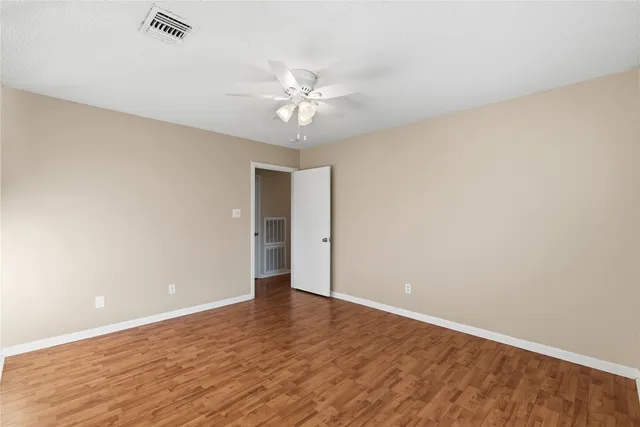 $1,950 | 5814 Viking Drive, Houston, TX 77092