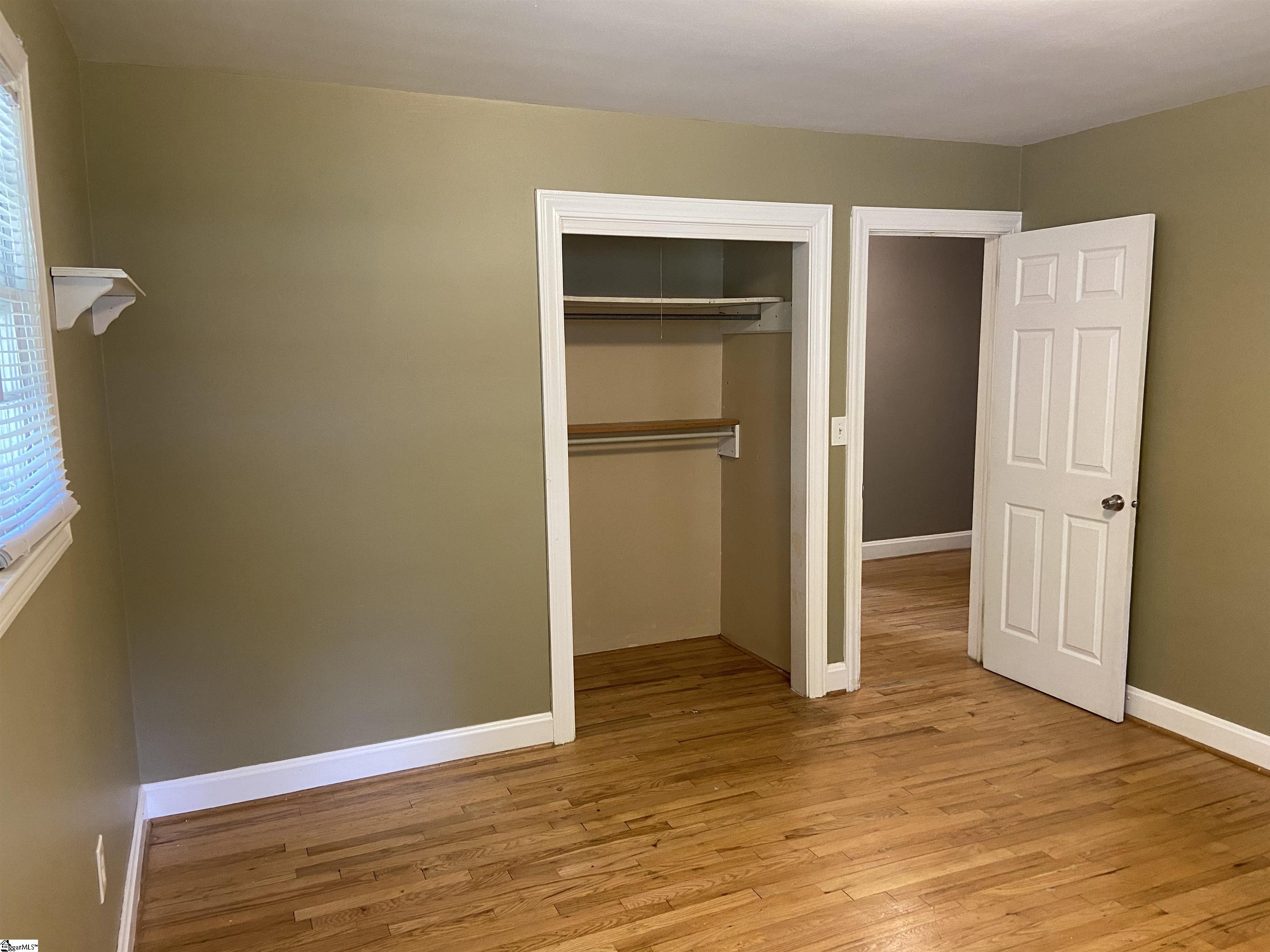 11 Howell Road Greenville, SC 29615 - Photo 27 of 33