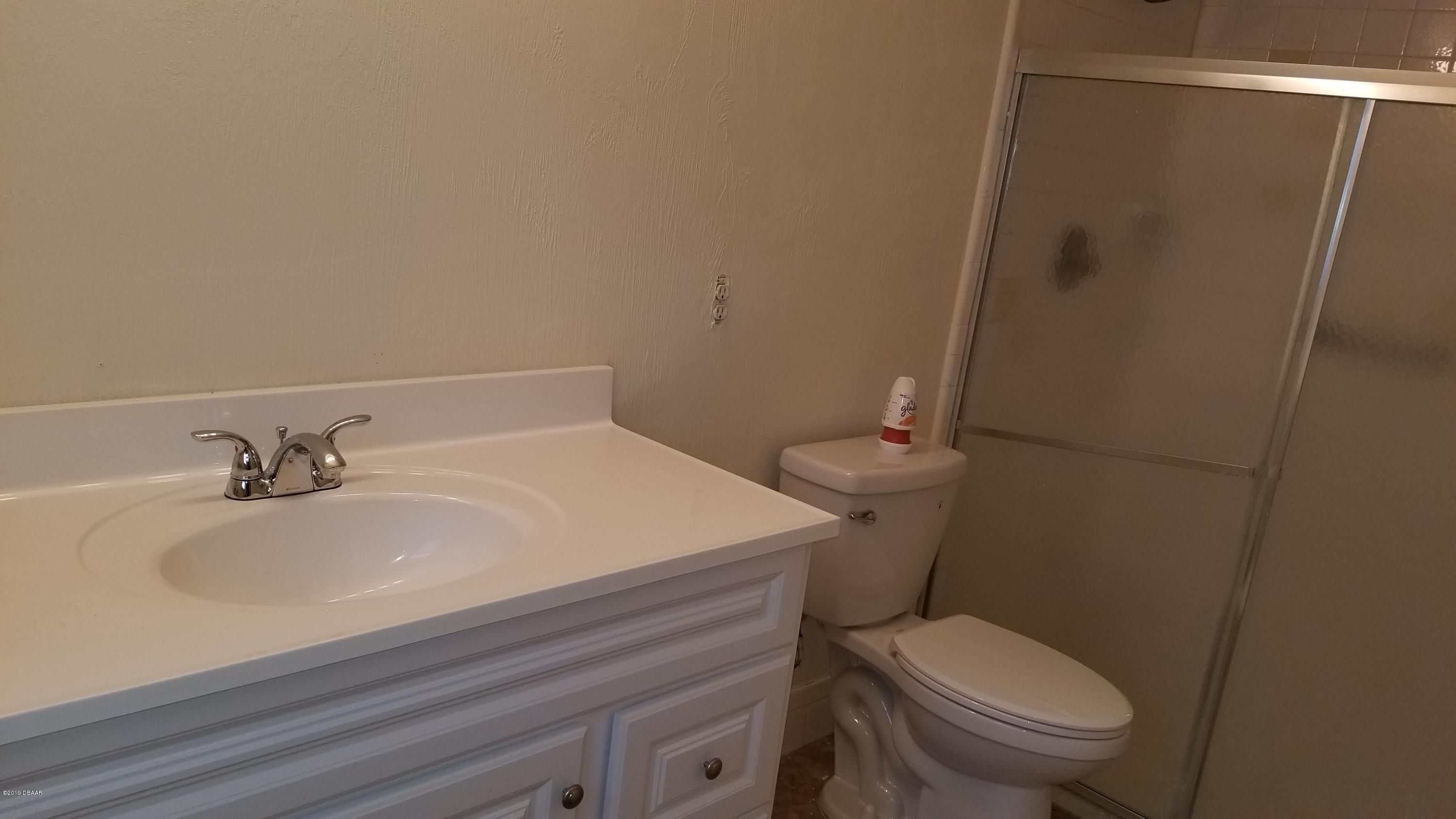 1424 Edgewater Road Daytona Beach, FL 32114 - Photo 17 of 27 20190215_170705