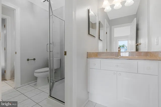 $2,375,000 | 1200 Chadsworth Court, McLean, VA 22102