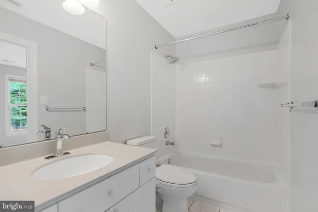 $2,375,000 | 1200 Chadsworth Court, McLean, VA 22102