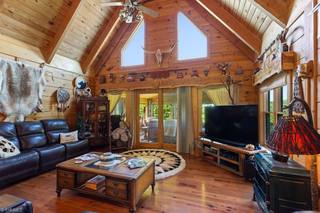 Gallery Image 7