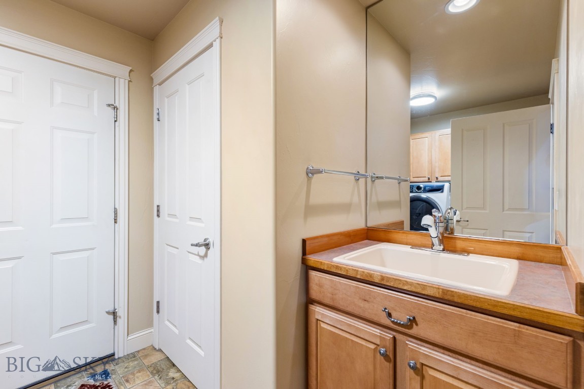827 Antelope Ridge Road Belgrade, MT 59714 - Photo 24 of 93 Laundry Sink