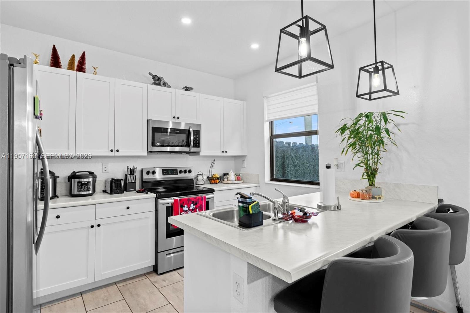 11310 Southwest 254th Terrace Homestead, FL 33032 - Photo 11 of 31