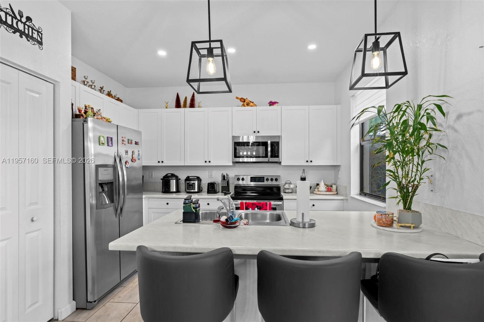 11310 Southwest 254th Terrace Homestead, FL 33032 - Photo 12 of 31