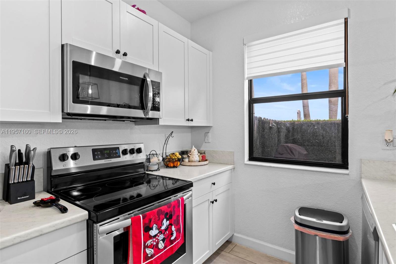 11310 Southwest 254th Terrace Homestead, FL 33032 - Photo 15 of 31