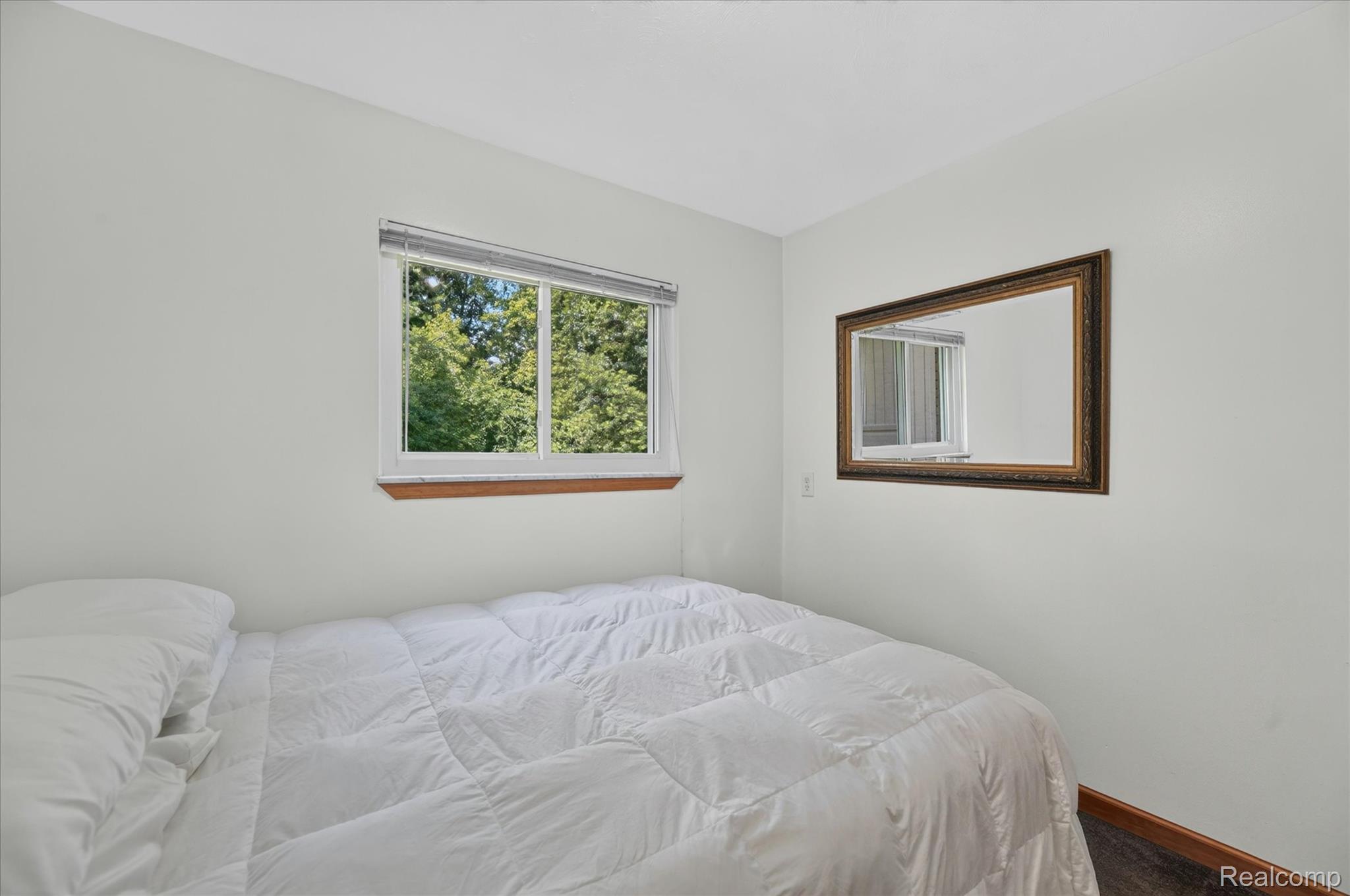 423 Sunset Street White Lake, MI 48383 - Photo 37 of 65 37-423-Sunset-St-Windowstill.jpg