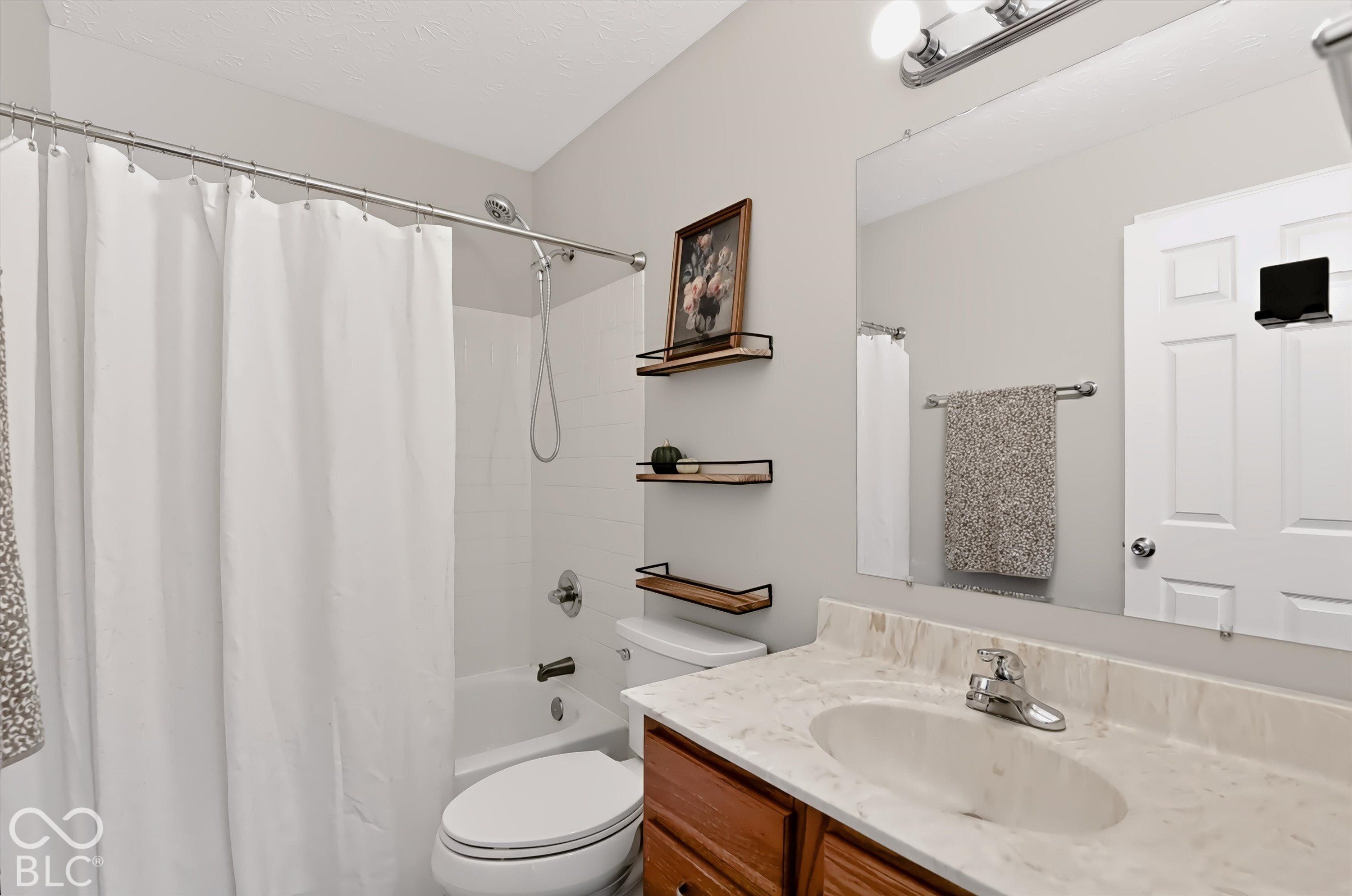 9025 Exeter Court Fishers, IN 46038 - Photo 42 of 61 Gallery Image 42