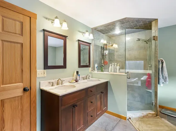 $1,200,000 | 747 Western Avenue, Hampden, ME 04444