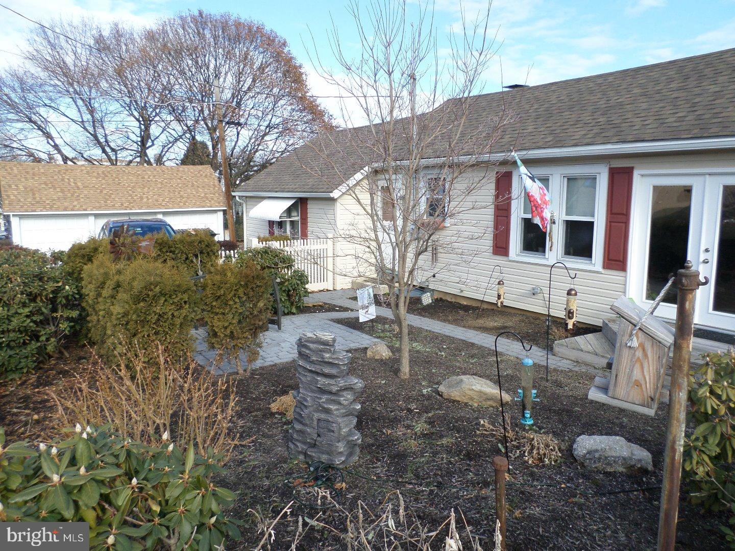 47 Daniels Avenue Reading, PA 19607 - Photo 14 of 18 Front Yard