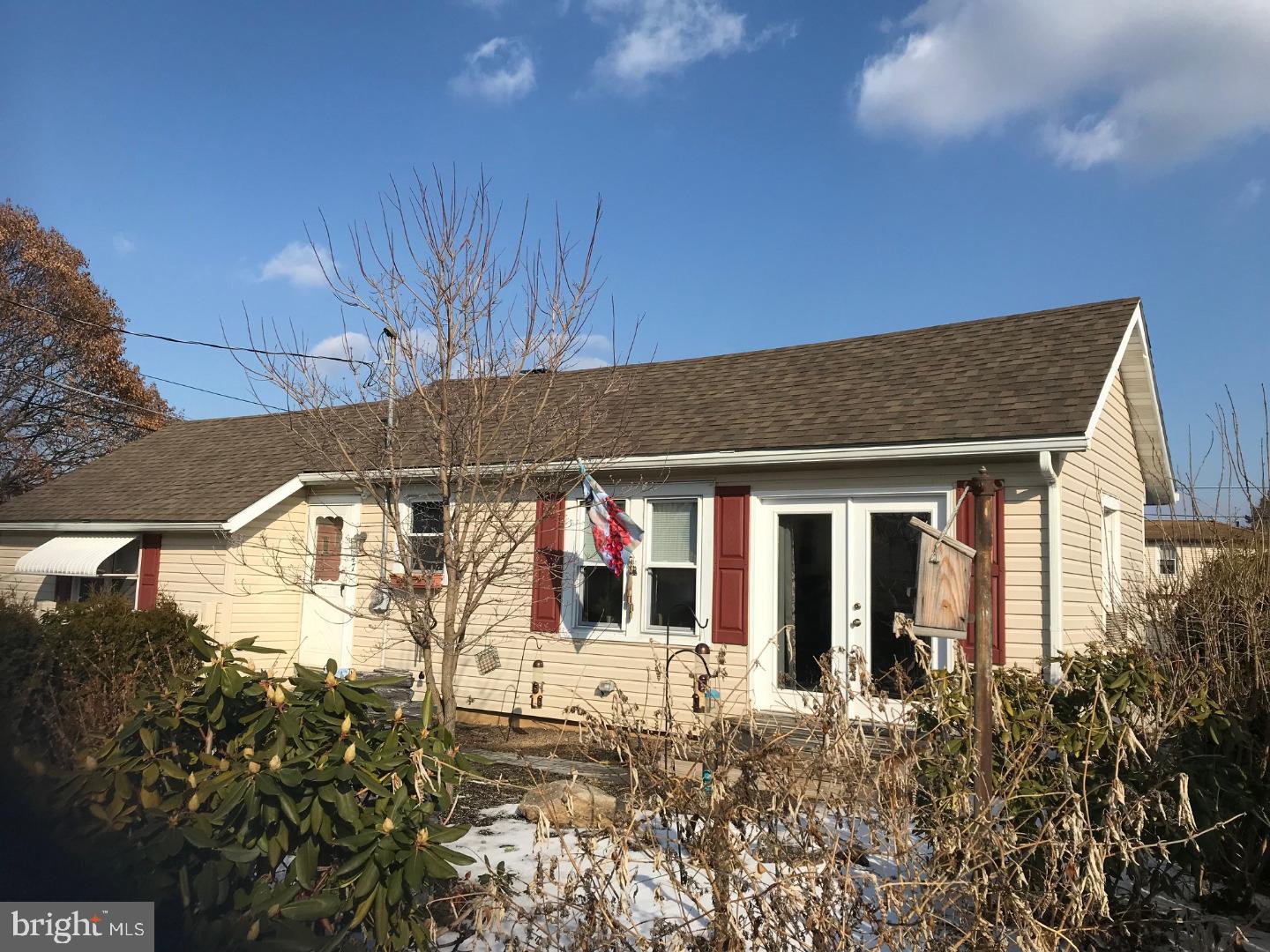 47 Daniels Avenue Reading, PA 19607 - Photo 3 of 18 Exterior