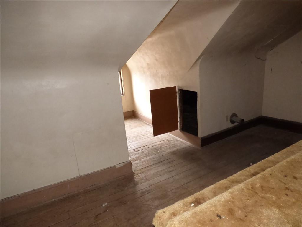 911 Amherst Street Pittsburgh, PA 15220 - Photo 34 of 36 a view of livingroom and hardwood floor