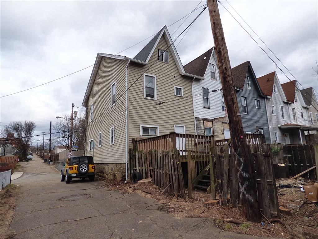 911 Amherst Street Pittsburgh, PA 15220 - Photo 36 of 36 a view of a house
