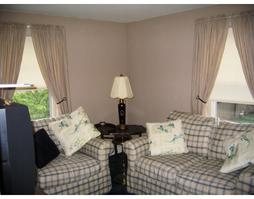 3 Valentine Road Framingham, MA 01702 - Photo 13 of 15 Gallery Image 13