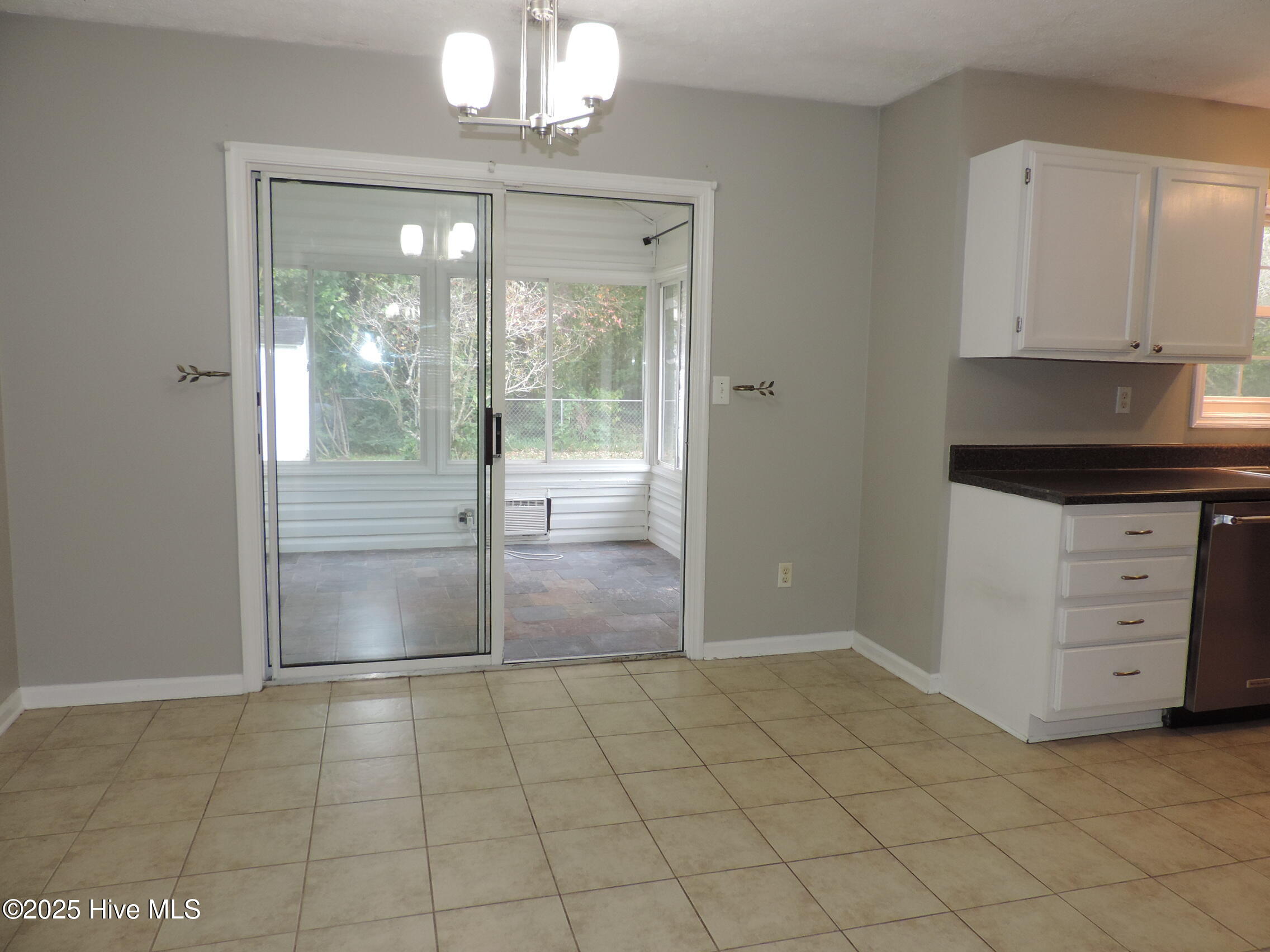 5801 County Line Road New Bern, NC 28562 - Photo 9 of 27