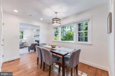 $790,000 | 2720 McComas Avenue, Kensington, MD 20895