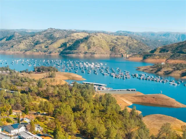 a view of a lake in middle of the town