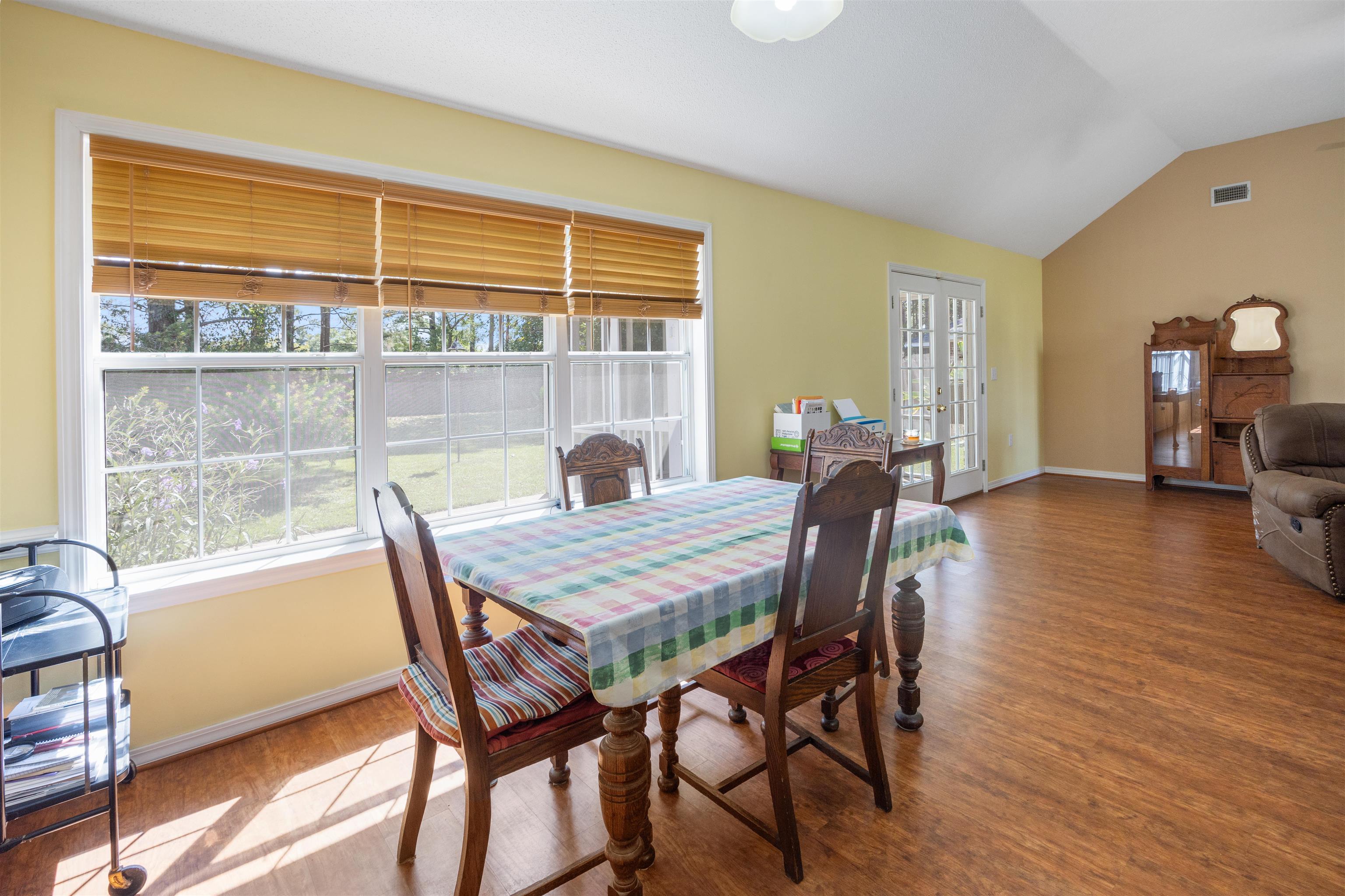 530 Meadow Lane Foley, AL 36535 - Photo 8 of 47