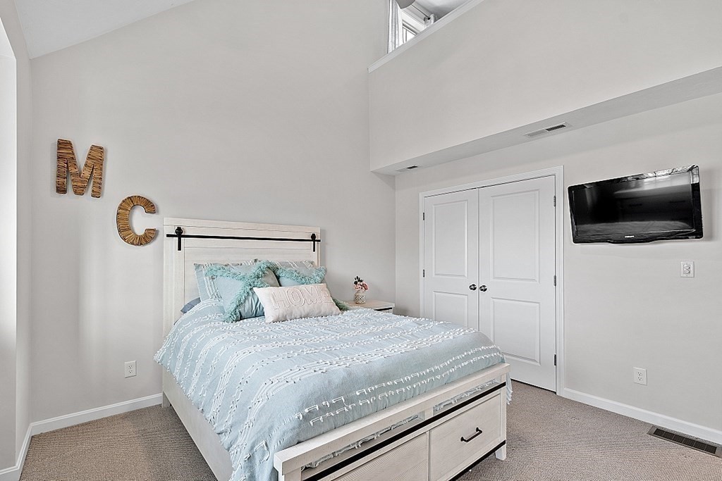 11 Riley Road, Unit 11 Tyngsboro, MA 01879 - Photo 20 of 36 Gallery Image 20